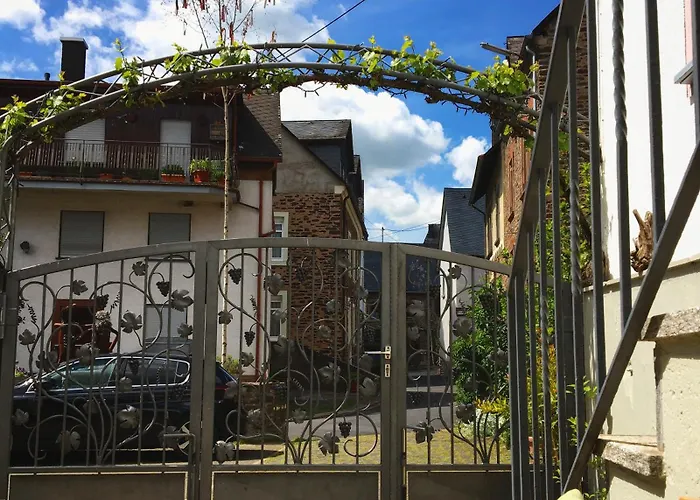 Rehschopp Frühstückspension Ediger-Eller